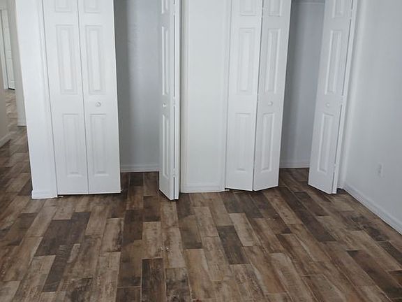 4th image of 254 Owenshire Cir