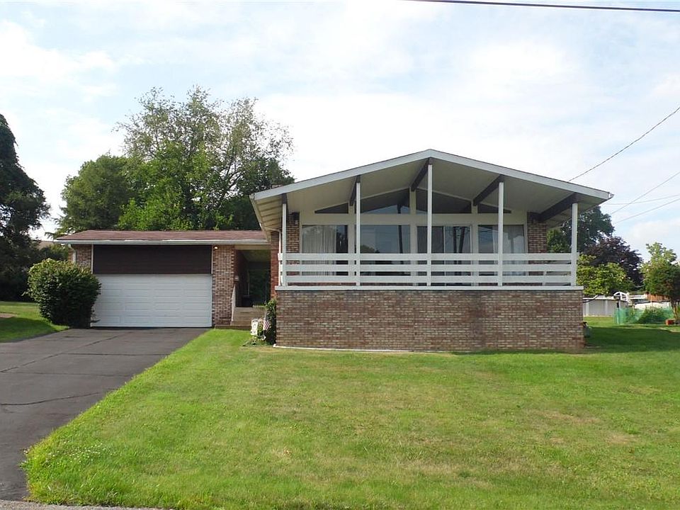 1st image of 2116 Neal Dr