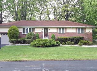 3 Linda Ln, Spring Valley, NY 10977