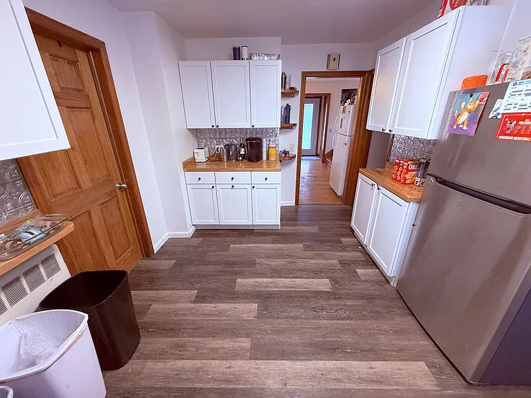 13 S Orchard St — Photo 23