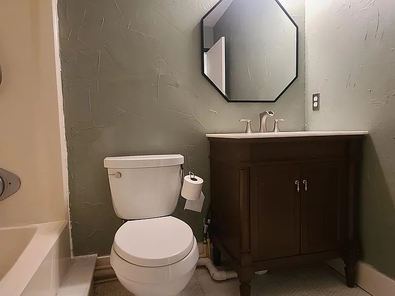 6519 W Newberry Rd #602 — Photo 12