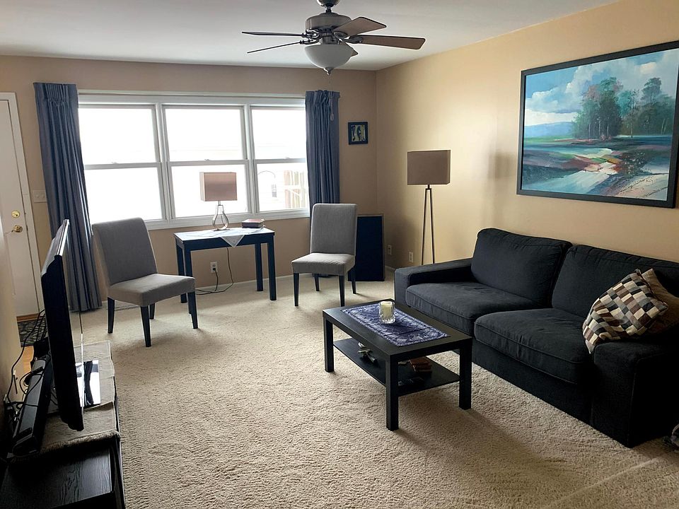 1901 Pepper Valley Dr, Geneva, IL 60134 Zillow