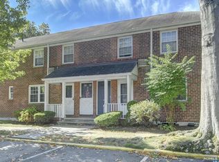 17 Clark Ct, Rutherford, NJ 07070