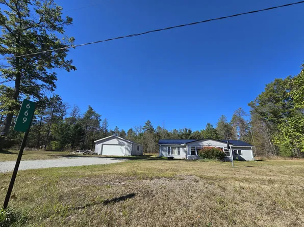 669 N Perry Creek Rd, Mio, MI 48647