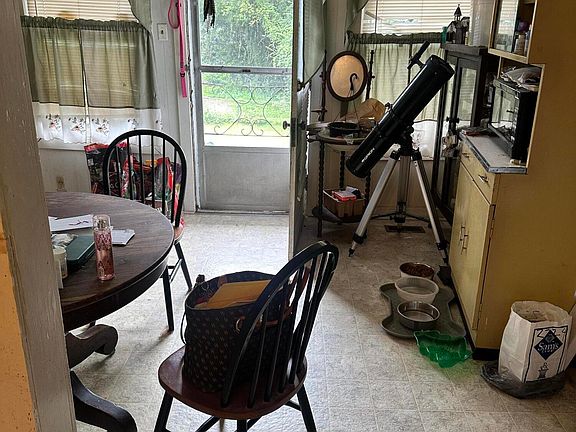 3rd image of 5604 Madonna Cir