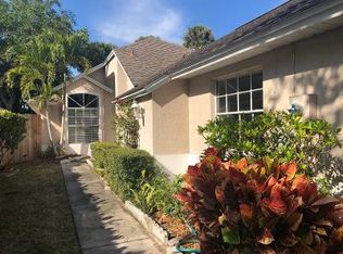480 10th Pl, Vero Beach, FL 32960