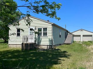 421 6th St NW, Cass Lake, MN 56633