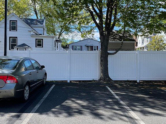 5th image of 30 Franklin St Unit 227