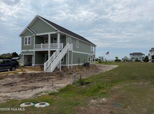 101 Wave Ct, Newport, NC 28570