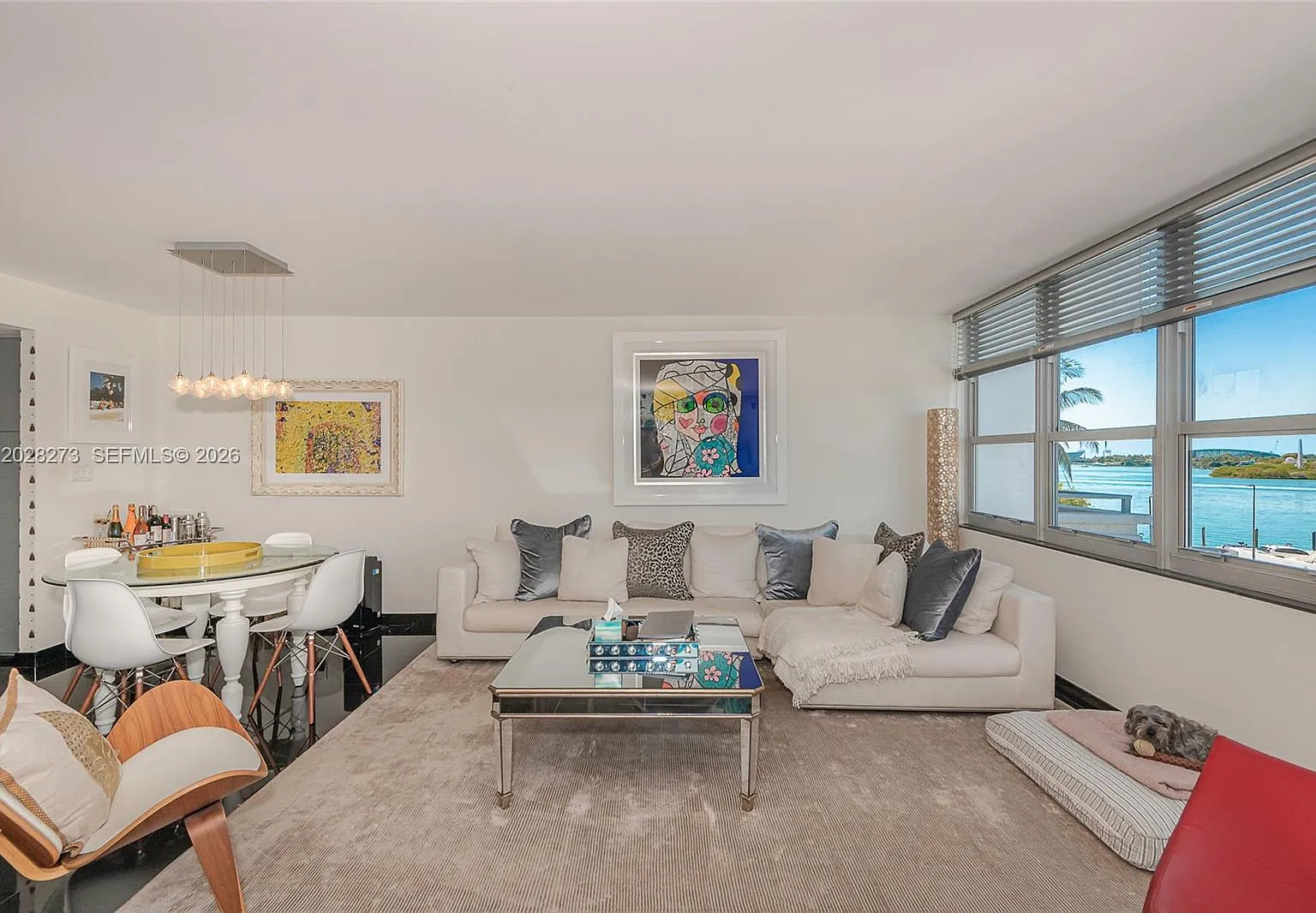 Costa Brava Condo — Photo 2