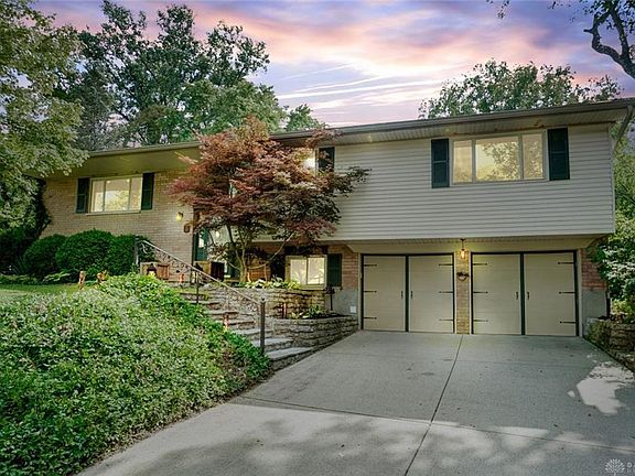 2nd image of 5532 Woodbridge Ln