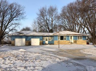 510 Standring St, Corwith, IA 50430