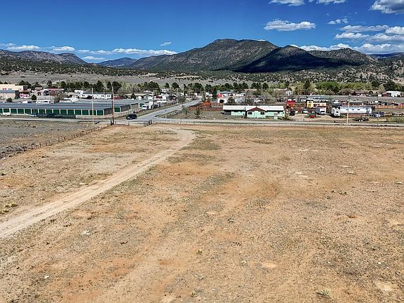 5th image of Arizona Street