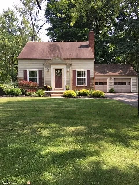 2877 Highland Ave photo 1