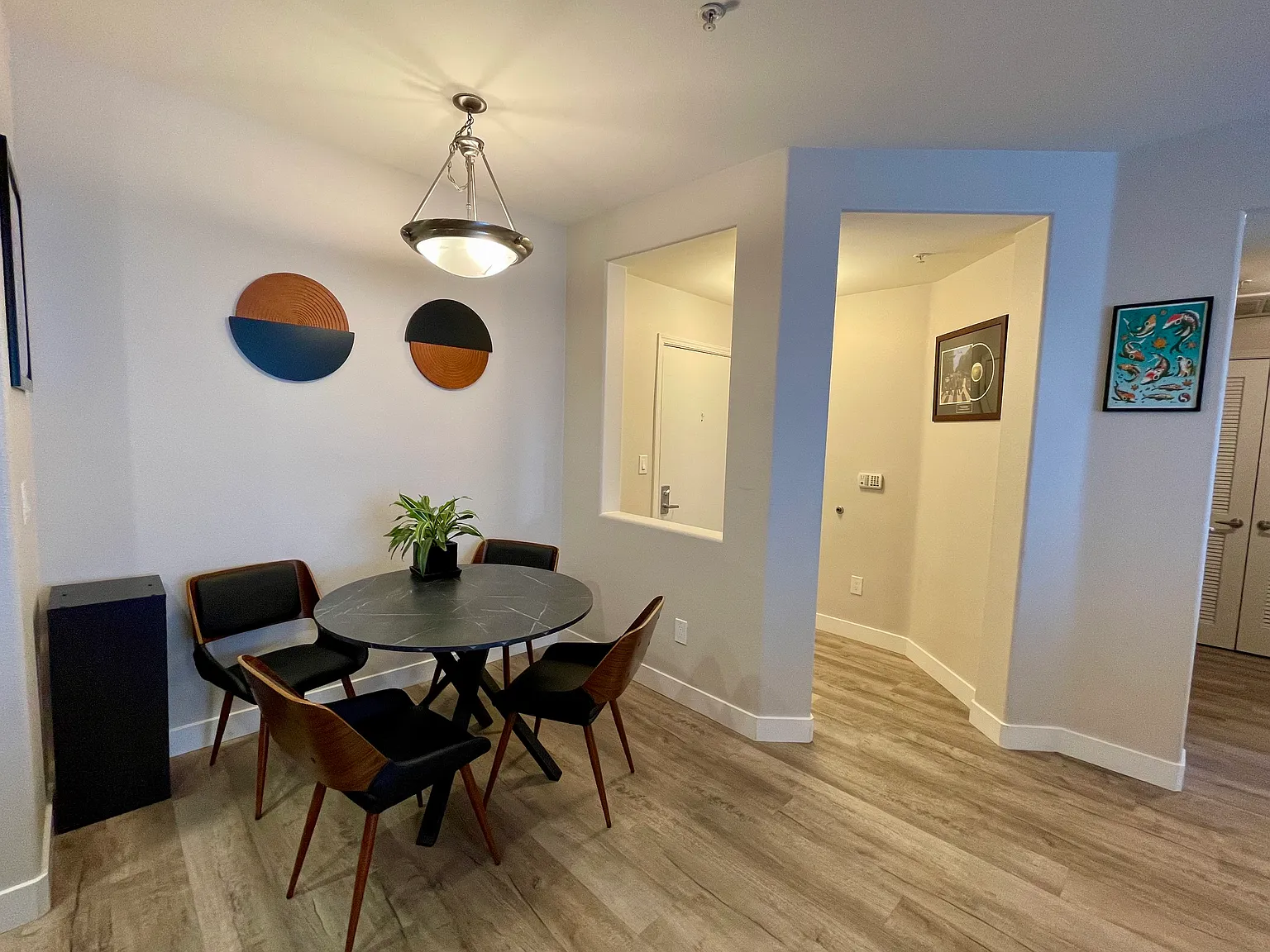 360 W Avenue 26 — Photo 3