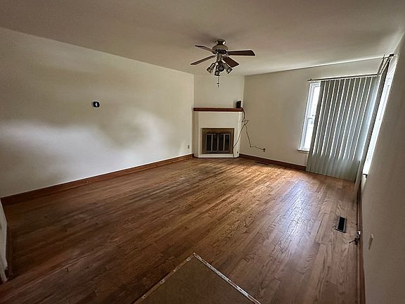 5th image of 1548 S 5th Ave
