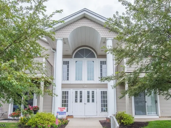5113 Austin Ct, Hackettstown, NJ 07840