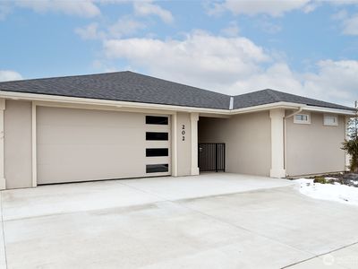 202 E Chinook Road, Ellensburg, WA, 98926