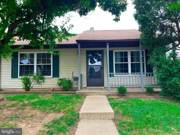 962 Wampler Ln, Westminster, MD 21158