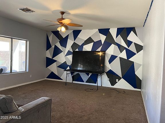3rd image of 43418 W WILD HORSE Trail