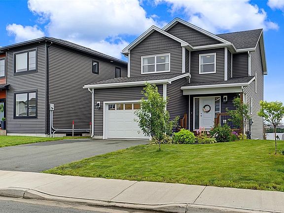 2nd image of 172 Lanark Drive