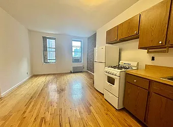 Rented by CitySites Real Estate Group