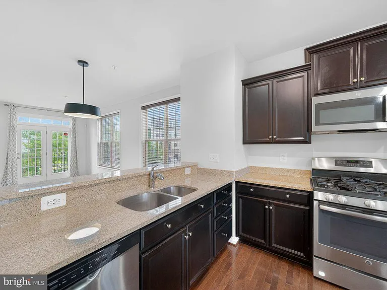 1169 Carinoso Cir — Photo 14