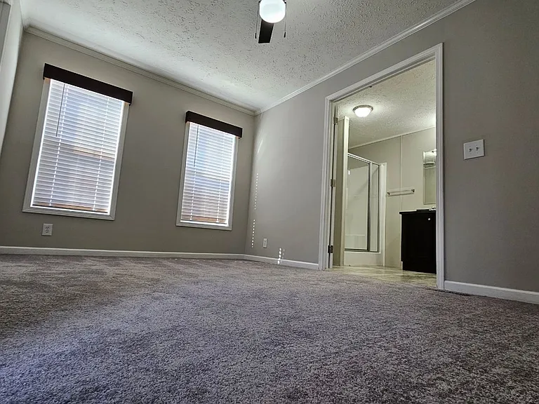 465 Biscayne Blvd — Photo 30