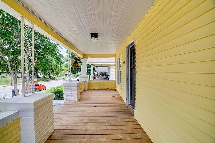 1155 N Main St — Photo 5