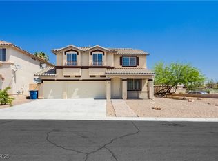 8224 Cassis Ct, Las Vegas, NV 89117
