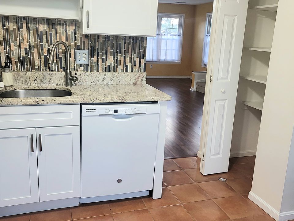 Updated kitchen with full-size pantry