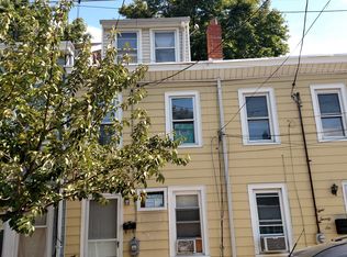 824 Anderson St, Trenton, NJ 08611