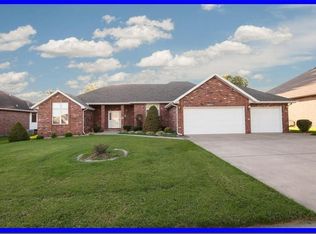 4691 S Turnberry Ave, Springfield, MO 65810