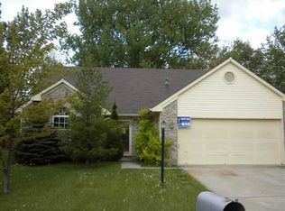 2637 Cressmoor Cir, Indianapolis, IN 46234