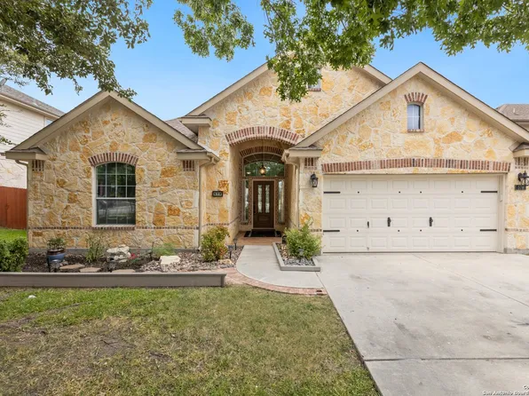 578 SECRETARIAT DR, Schertz, TX 78108