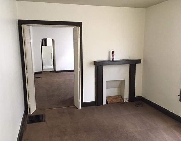 1st image of 1006 Walnut St #B