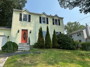 14 Normandy Dr, Waterbury, CT 06705