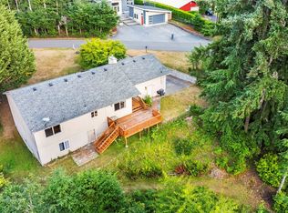 90 E Treasure Island Drive, Allyn, WA 98524
