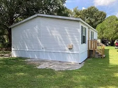 3 bed, 2.0 bath, $1,700 — Photo 2