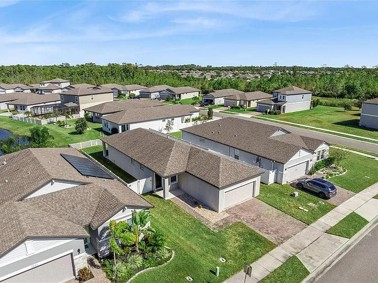 2824 Neverland Dr — Photo 21