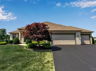 1 Lockhart Rd, Buffalo, NY 14224