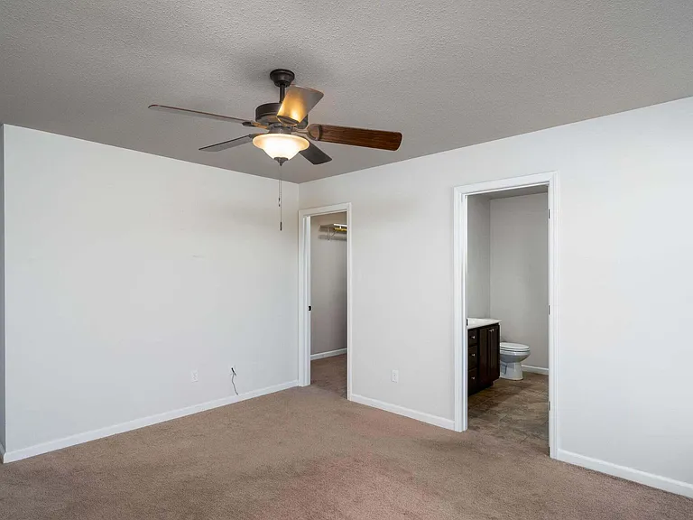 5803 Abercorn Dr — Photo 15