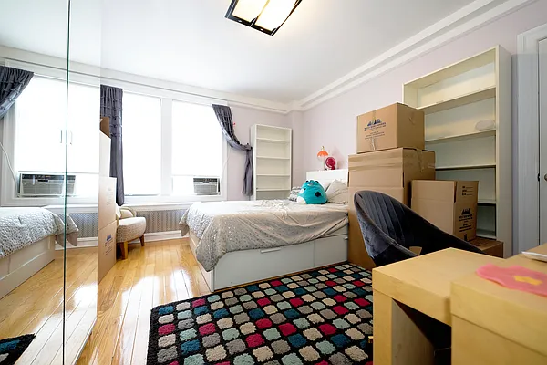 Rented by Buchbinder & Warren | media 6