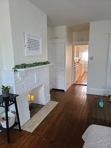1123 Pacific St Photo 1
