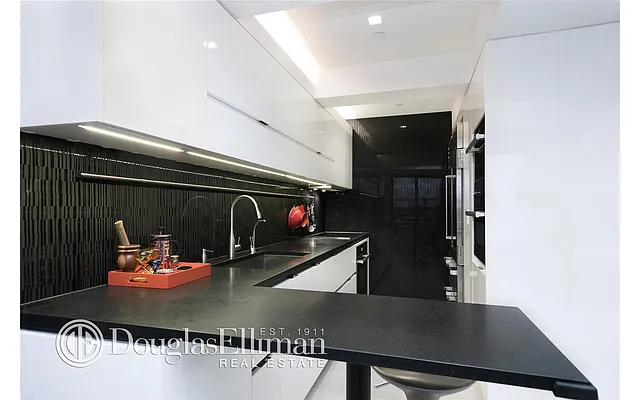 Rented by Douglas Elliman | media 28