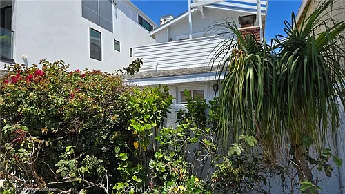 1812 W Balboa Blvd Photo 1