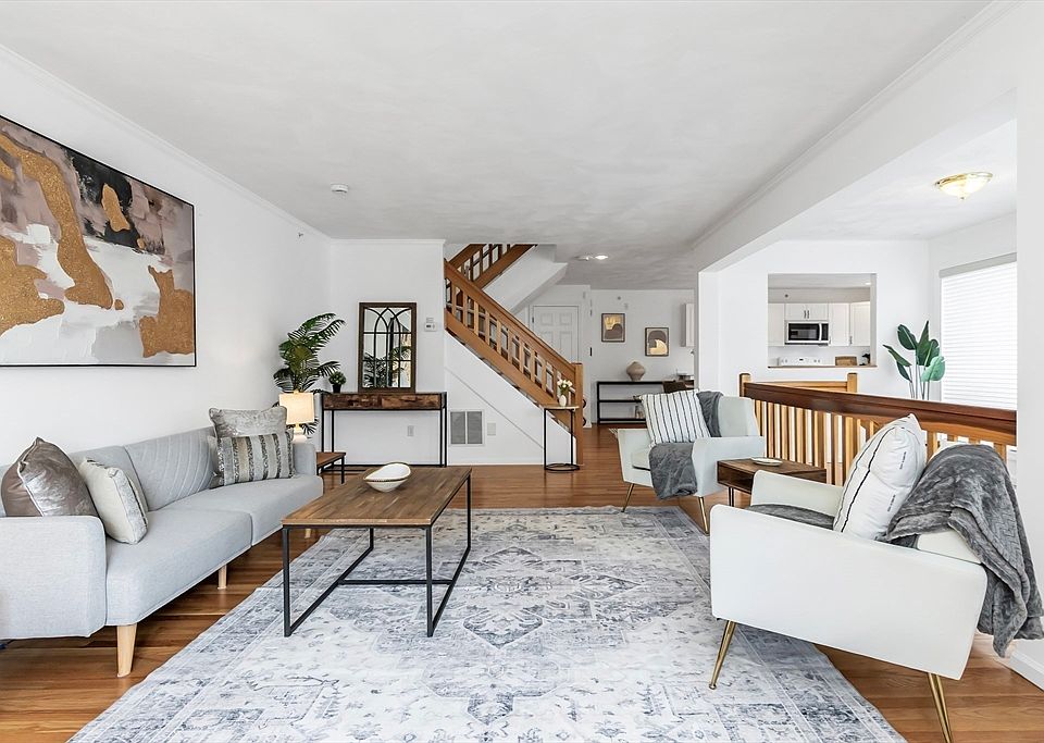 1st image of 30 Cavendish Cir Unit 30