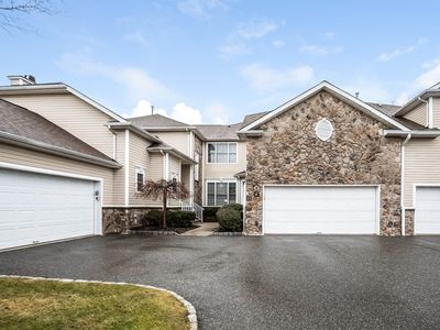 4 Whalen Ct, West Orange, NJ, 07052