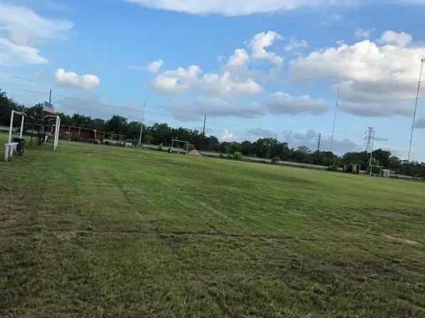 5735 McHard Rd, Houston, TX 77053