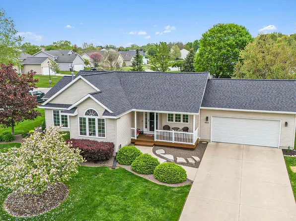 6621 Jousma Ct SE, Caledonia, MI 49316